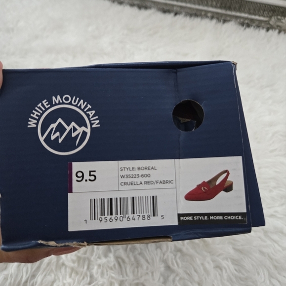White Mountain Women's Boreal Slingback Heels. Color: Cruella Red Fabric. Size 9 - Picture 7 of 7